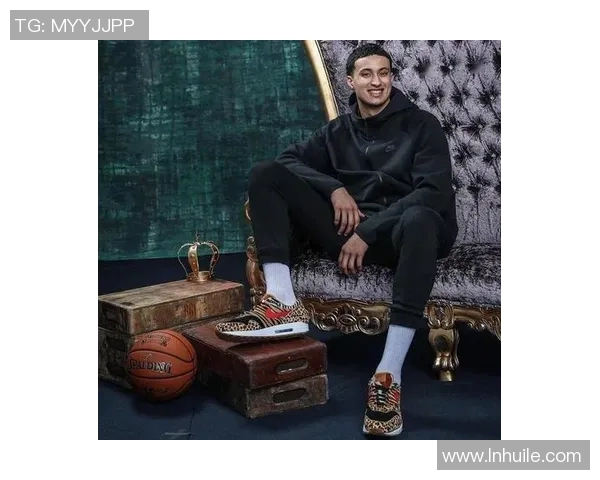 凯尔库兹马的篮球之路与未来发展潜力分析 凯尔库兹马的篮球之路与未来发展潜力分析