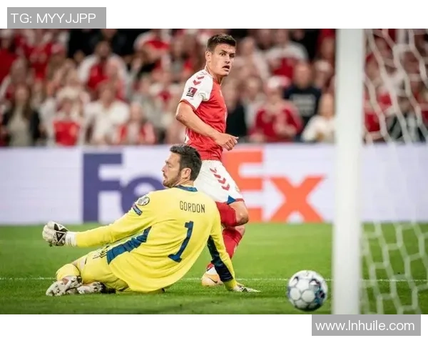 以色列与奥地利足球对决分析及战术解读