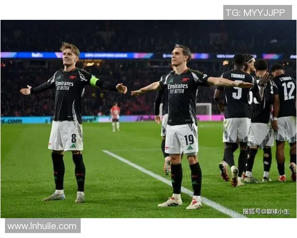 厄德高引领新潮流探讨足球战术与团队合作的完美结合